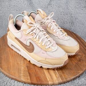 Nike Women's Athletic Shoes in Beige and Brown